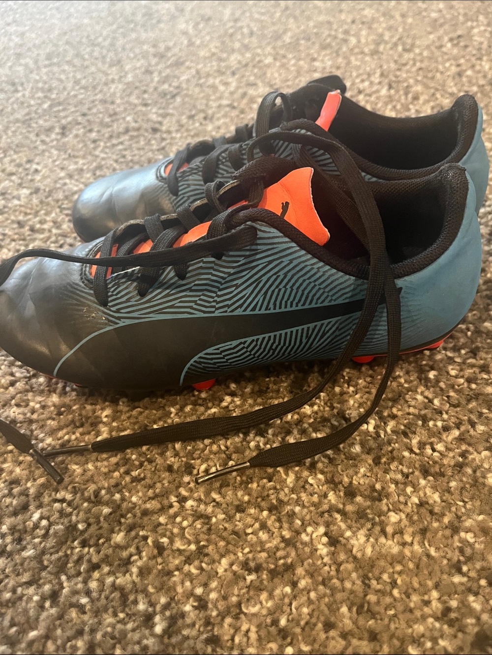 PUMA Spirit II FG Junior Soccer Cleats Black Blue Red Kids Size 1